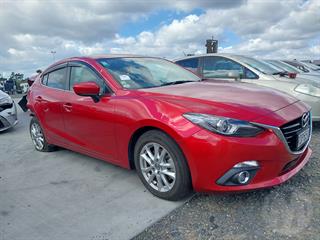 2013 Mazda Axela Sedan Photo