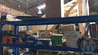 lot of Bearings Workshop Supplies Photo