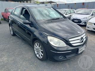 2007 Mercedes-Benz B170 Station Wagon Photo