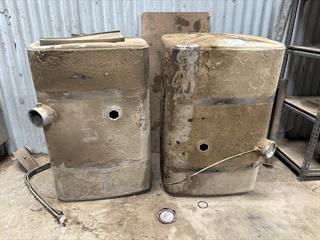 2X Truck fuel tanks Fuel Tanks Photo