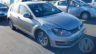 2013 Volkswagen Golf TSI Comfortline 7ds Hatch Photo