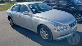 2005 Toyota Markx Sedan Photo