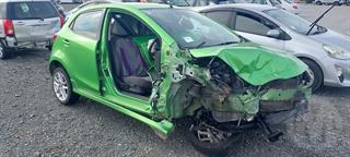 2013 Mazda MAZDA2 Sport 1.5 4AT Hatch Photo