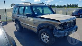 2004 Land Rover Discovery 4.0P 5D 4A 4WD SW Station Wagon Photo