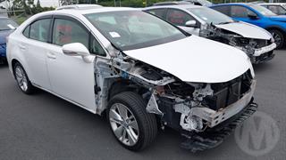 2010 Lexus HS250H Sedan Photo