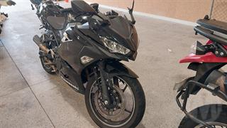 2018 Kawasaki ex 400g L Motorcycle Photo