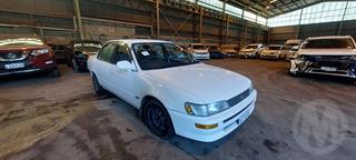 1994 Toyota Corolla LX Ltd Saloon Sedan Photo