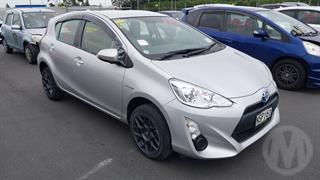 2016 Toyota Aqua Hatch Photo