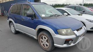 1998 Mitsubishi RVR Station Wagon Photo