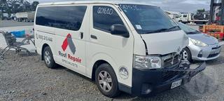 2015 Toyota Hiace ZL 3.0TD 4A 3 Seat Window Van Photo