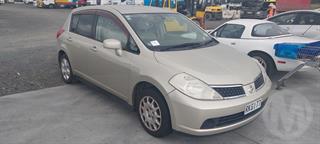 2005 Nissan Tiida Hatch Photo