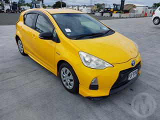 2013 Toyota Aqua Hybrid Hatch Photo