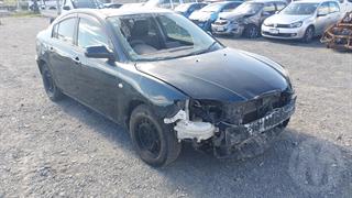 2005 Mazda Axela Sedan Photo