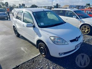 2006 Mazda Demio Hatch Photo