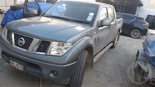 2014 Nissan Navara D/C 2.5D 2WD ST AT Dual Cab Chassis Photo