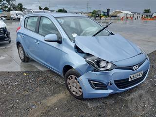 2013 Hyundai I20 PB 1.4 A4 Hatch Photo