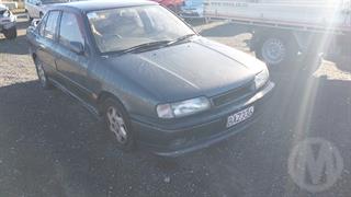 1991 Nissan Primera Sedan Photo