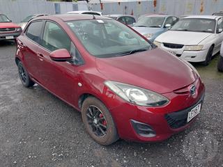 2013 Mazda Demio Hatch Photo