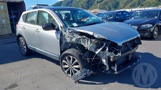 2013 Nissan Qashqai 2.0 TI AT Hatch Photo