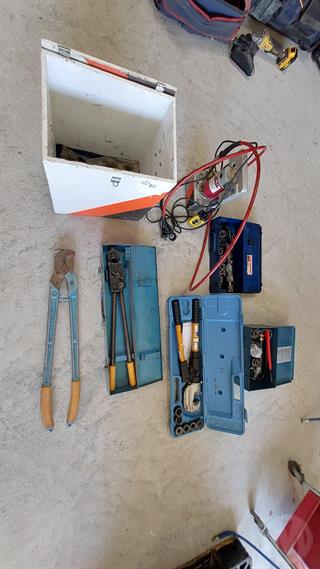 Riken Electrical Cable Presses NA Photo