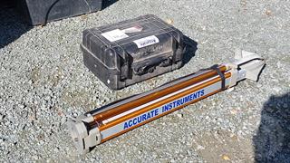 Accurate Instruments Laser Level Photo