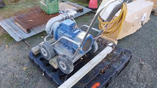 Brook Portable Pump Photo