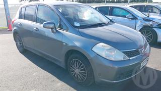 2006 Nissan Tiida Hatch Photo