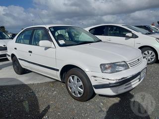 1999 Toyota Corolla Sedan Photo