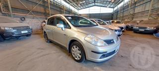 2004 Nissan Tiida Hatch Photo