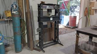 50T Press Press Photo