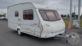 2002 Caravan ACE Caravan Photo