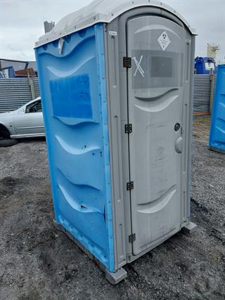 Form It Portaloo Photo