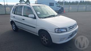 1998 Mazda Demio Hatch Photo