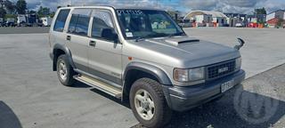 1997 Isuzu Bighorn 3.1 D Intercooler Station Wagon Photo