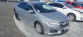 2015 Honda Grace Sedan Photo