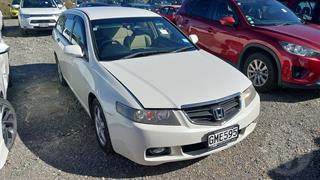 2002 Honda Accord Station Wagon Photo