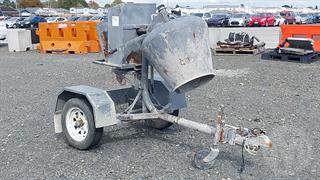 2018 Custom Concrete Mixer Trailer Photo