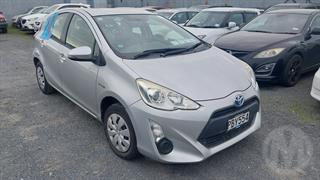 2016 Toyota Aqua Hatch Photo