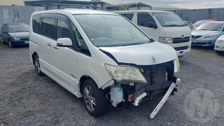 2012 Nissan Serena Station Wagon Photo