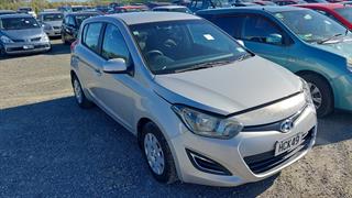 2013 Hyundai I20 PB 1.4 A4 Hatch Photo