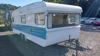 1977 Zephyr 610 Caravan Photo