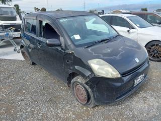 2006 Toyota Passo Hatch Photo