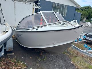 2020 Stacer 429 Boat Photo