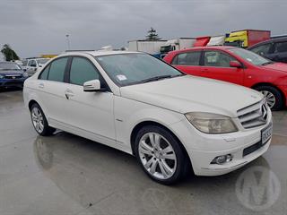2010 Mercedes-Benz C200 CGI Sedan Photo