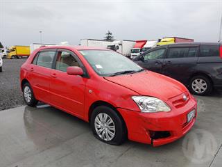 2004 Toyota Allex Hatch Photo