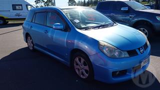 2005 Nissan Wingroad Station Wagon Photo