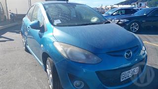 2013 Mazda MAZDA2 Sport 1.5 4AT Hatch Photo