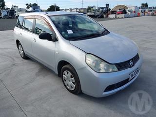 2007 Nissan Wingroad Station Wagon Photo