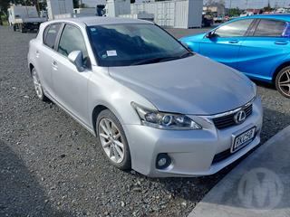 2012 Lexus CT200H Hybrid Hatch Photo