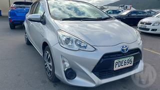 2016 Toyota Aqua Hatch Photo